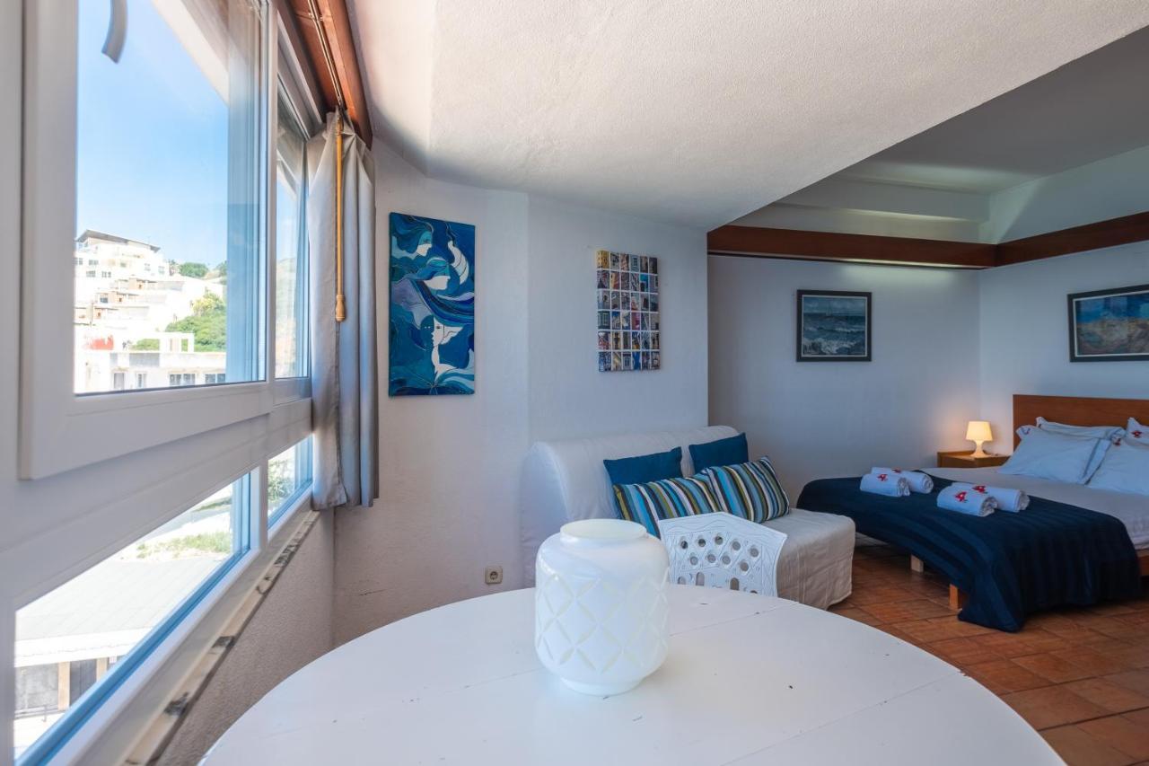 Rent4Rest - Sesimbra Ocean View Studio Eksteriør billede