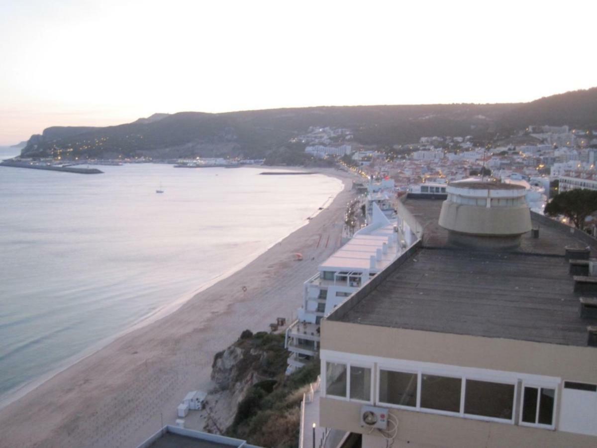 Rent4Rest - Sesimbra Ocean View Studio Eksteriør billede